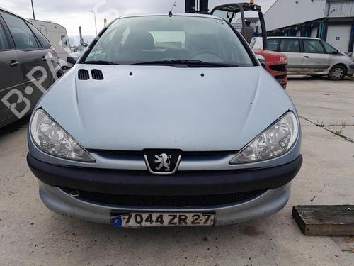 Licence plate light PEUGEOT 206 Hatchback (2A/C) 1.4 HDi eco 70 | BP28331790I40 