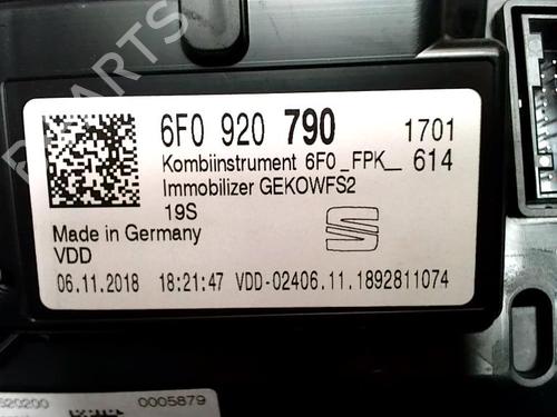 Instrument cluster SEAT ARONA (KJ7, KJP) 1.0 TSI | BP31238578C47