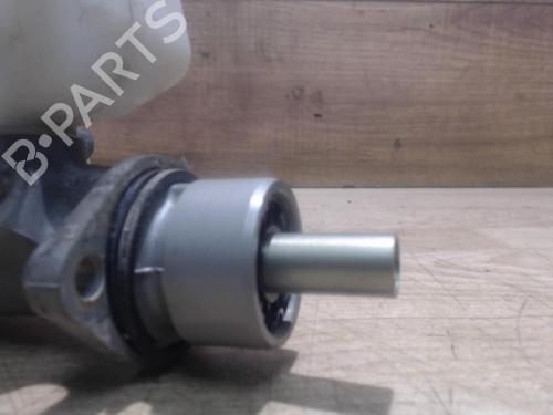 Used Brake master cylinder FIAT PUNTO (188_) 1.2 60 (188.030, .050, .130, .150, .230, .250) (60 hp) 25384593