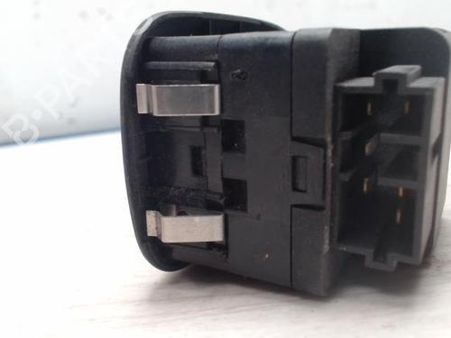 Used Left front window switch PEUGEOT 206 Hatchback (2A/C) 1.9 D (69 hp) 31234433