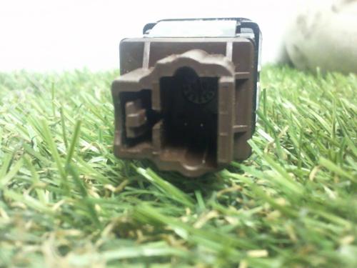 Used Switch PEUGEOT 206 Hatchback (2A/C) 2.0 HDI 90 (90 hp) 25395276