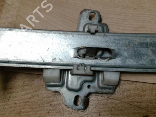 Front left window mechanism HONDA CIVIC VII Hatchback (EU, EP, EV) 1.7 CTDi (EP4, EU9) | BP31226367C22