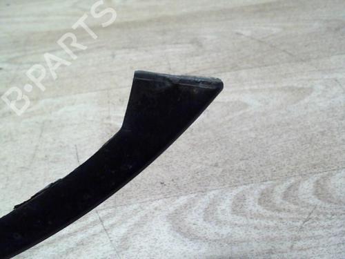 Used Grille RENAULT CLIO II (BB_, CB_) 1.4 (B/CB0C, B/CB0S) (75 hp) 31237796