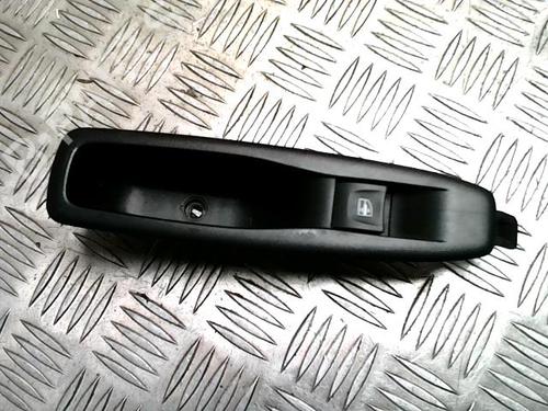 right-rear-window-switch-renault-captur-i-j5_-h5_-2013-33717393 main image