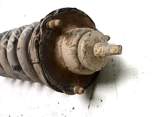 Used Right front shock absorber TOYOTA LAND CRUISER PRADO (_J12_) 3.0 D-4D (KDJ120, KDJ125) (163 hp) 31233197