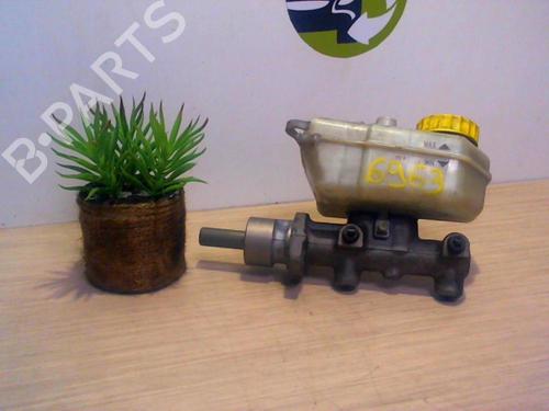 Used Brake master cylinder VW POLO IV (9N_, 9A_) 1.4 TDI (75 hp) 25392433