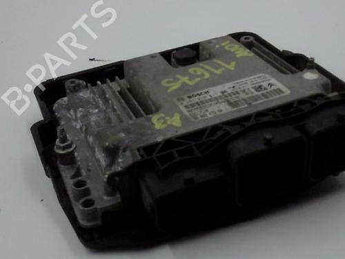 Used Engine control unit (ECU) AUDI A3 (8P1) 2.0 TDI 16V (140 hp) 26679269