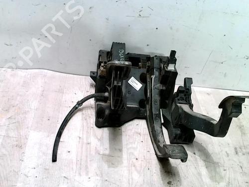 Pedal PEUGEOT BOXER Van 2.2 HDi 100 (101 hp) 25427131