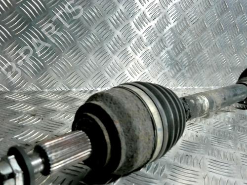Used Right front driveshaft RENAULT LAGUNA III (BT0/1) 2.0 dCi (BT01, BT08, BT09, BT0E, BT0K, BT12, BT1C, BT1D,... (150 hp) 31086184