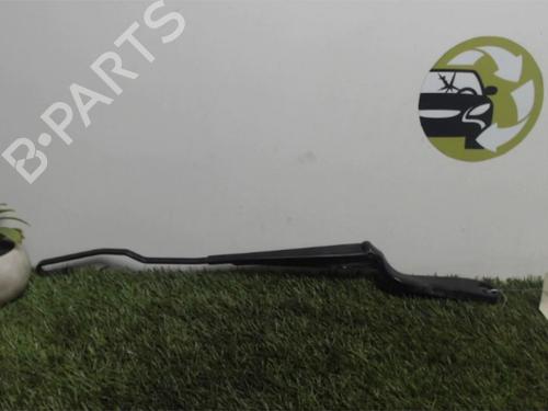 Used Front windshield wiper arm VW POLO (6N2) 1.9 SDI (64 hp) 25394097