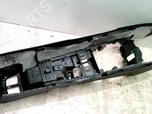 Middle console BMW X1 (F48) sDrive 18 d | BP31222706I22 