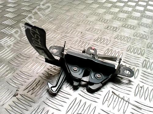 Used Hood lock Hood lock TOYOTA RAV 4 II (_A2_) 2.0 D 4WD (CLA20_, CLA21_, CLA20R, CLA21R) (116 hp) 33458901 33458901