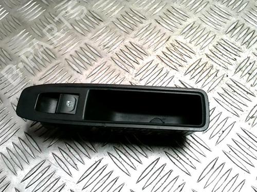 Used Left rear window switch RENAULT CAPTUR II (HF_) TCe 90 (HFM6) (91 hp) 33021389
