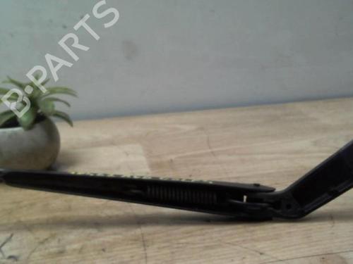 Front windshield wiper arm VW GOLF IV (1J1) 1.9 TDI | BP29046833C143 