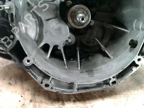 Getriebe für RENAULT MEGANE II (BM0/1_, CM0/1_) 1.9 dCi (131 hp) 25418678