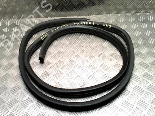 Used Rubber door seal DACIA DUSTER (HS_) 1.5 dCi (109 hp) 32388059