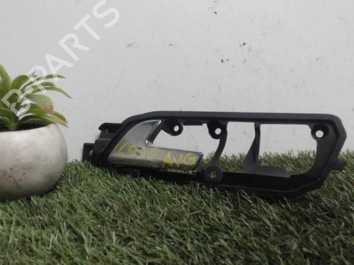 front-left-interior-door-handle-vw-polo-iv-9n_-9a_-2001-2002-2003-2004-2005-2006-2007-2008-2009-2010-2011-2012-2013-2014-25393701 main image