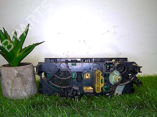 Used Climate control Climate control 25384442 25384442