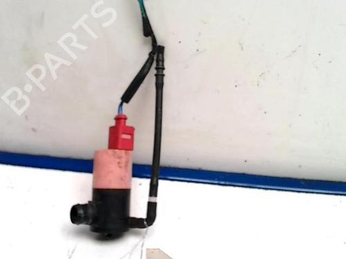 Used Washer pump TOYOTA YARIS (_P9_) 1.3 VVT-i (SCP90_, SCP90R) (87 hp) 25416857