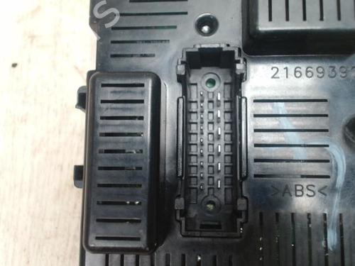 Electronic module RENAULT CLIO III (BR0/1, CR0/1) 1.4 16V | BP27812547M83