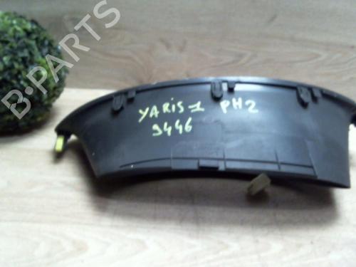 Used Display monitor TOYOTA YARIS (_P1_) 1.4 D-4D (NLP10_, NLP10R) (75 hp) 31233217