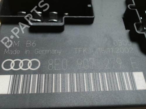Used Fuse box AUDI A4 B6 (8E2) 2.5 TDI (163 hp) 29048783