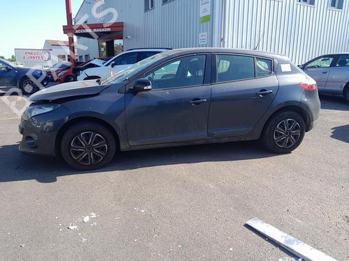Horn RENAULT MEGANE III Hatchback (BZ0/1_, B3_) 1.5 dCi (BZ0C) | BP28447747E13