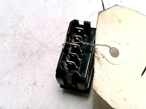 Used Right front window switch CITROËN XSARA PICASSO (N68) 1.6 HDi (90 hp) 25416387