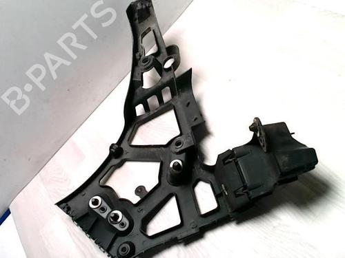 Support du pare-chocs arrière RENAULT MEGANE III Hatchback (BZ0/1_, B3_) 1.5 dCi (106 hp) 28537372