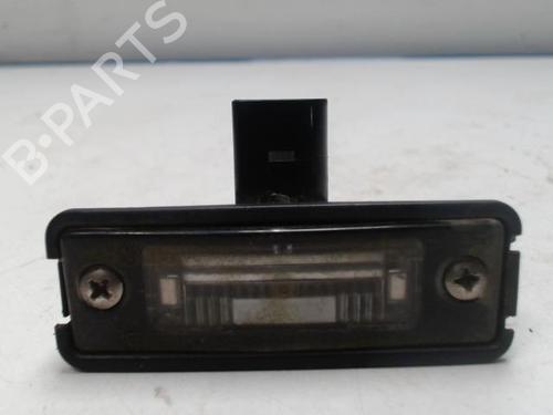Used Licence plate light VW POLO (6N2) 1.4 TDI (75 hp) 25417181