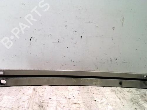 Used Front bumper reinforcement TOYOTA YARIS VERSO (_P2_) 1.4 D-4D (NLP20_, NLP22_) (75 hp) 25424088