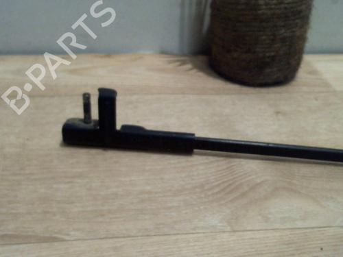 front-windshield-wiper-arm-opel-astra-h-a04-2004-2005-2006-2007-2008-2009-2010-2011-2012-2013-2014-25386314 main image