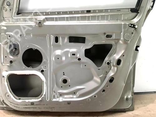 Right front door RENAULT MEGANE III Hatchback (BZ0/1_, B3_) 1.5 dCi | BP28543072C3