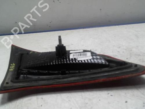 Feu de coffre gauche CITROËN C4 II (NC_) 1.6 HDi 115 (114 hp) 31223734