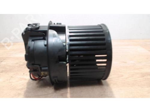Air vent PEUGEOT 208 I (CA_, CC_) 1.2 VTI 82 | BP25413491I21 