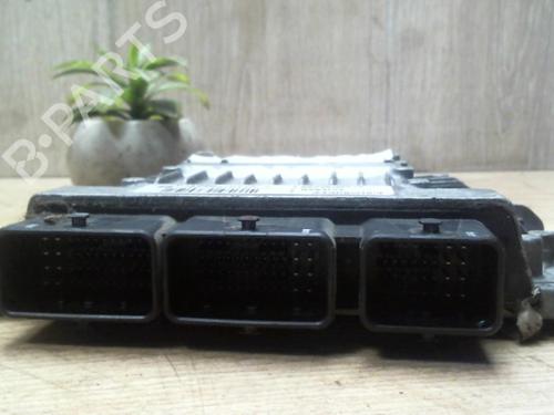 Used Engine control unit (ECU) Engine control unit (ECU) RENAULT SCÉNIC II (JM0/1_) 1.5 dCi (JM1E, JM16) (106 hp) 31231655 31231655