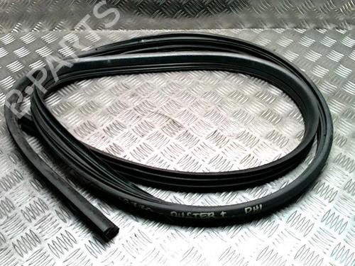 Used Rubber door seal Rubber door seal DACIA DUSTER (HS_) 1.5 dCi (HSAJ) (90 hp) 36088922 36088922