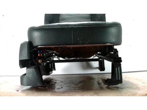 Right front seat FORD KUGA I 2.0 TDCi 4x4 | BP25427935C16 