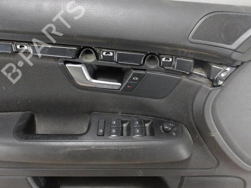 Venstre frontpanel AUDI A4 B7 (8EC) 2.0 TDI 16V (140 hp) 31221854