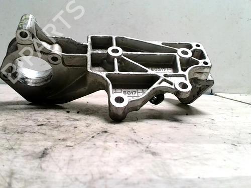 Used Engine mount ALFA ROMEO 147 (937_) 1.9 JTD 16V (937.AXG1B, 937.BXG1B) (126 hp) 25423729