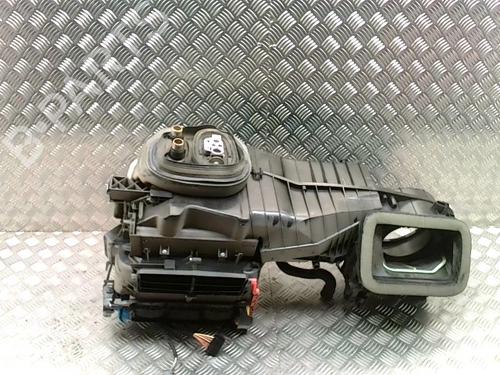 Klimaanlæg VW TOURAN (1T3) 1.6 TDI (105 hp) 31221260