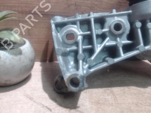 Used Engine mount RENAULT KANGOO Express (FW0/1_) 1.5 dCi 75 (FW07, FW10, FW04) (75 hp) 30665162