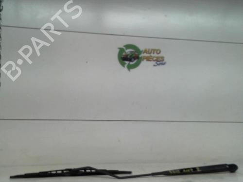 Used Front windshield wiper arm PEUGEOT 1007 (KM_) 1.4 (75 hp) 25399649