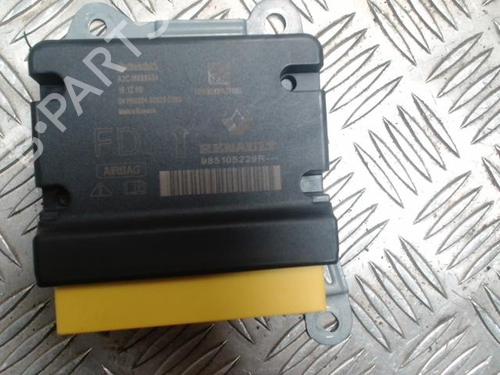 Used ECU airbags RENAULT CAPTUR II (HF_) TCe 155 (HFMN) (154 hp) 31239664