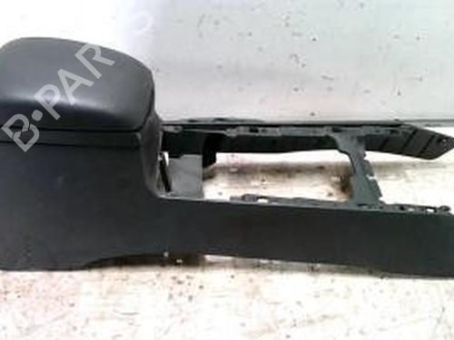 Used Middle console KIA SORENTO I (JC) 2.5 CRDi 4WD (140 hp) 26654327
