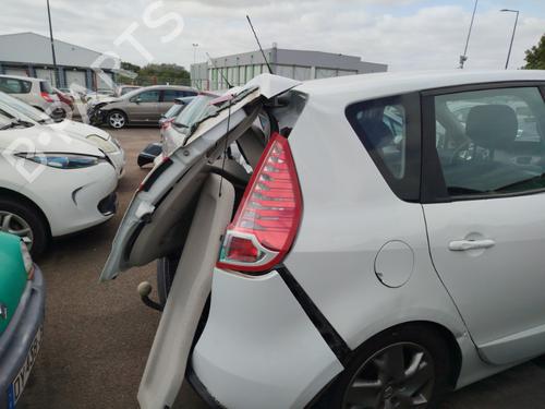 Gearbox RENAULT SCÉNIC III (JZ0/1_) 1.6 dCi (JZ00, JZ12) | BP25712398M3