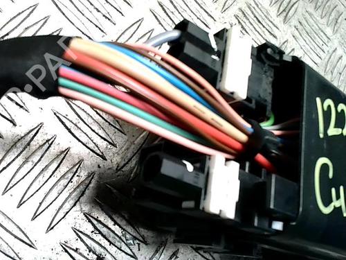 Fuse box CITROËN C4 II (NC_) 1.6 BlueHDi 115 | BP31223881E1