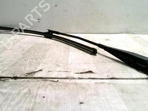 Front windshield wiper arm RENAULT CLIO III (BR0/1, CR0/1) 1.5 dCi (BR17, CR17) | BP27201791C143 