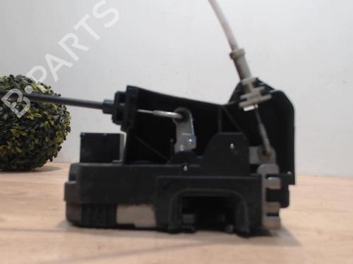 front-left-lock-opel-astra-g-hatchback-t98-1998-1999-2000-2001-2002-2003-2004-2005-2006-2007-2008-2009-25386201 main image