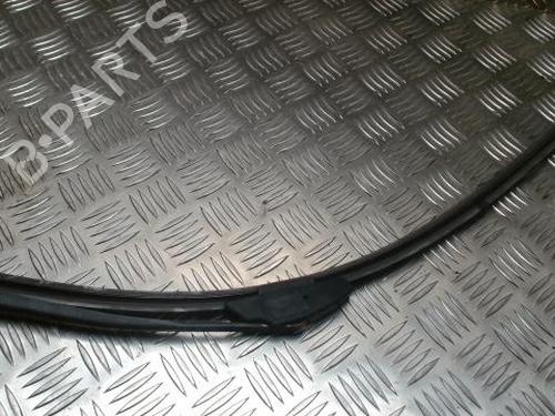 Used Front windshield wiper arm CITROËN C8 (EA_, EB_) 2.0 HDi (120 hp) 26179876